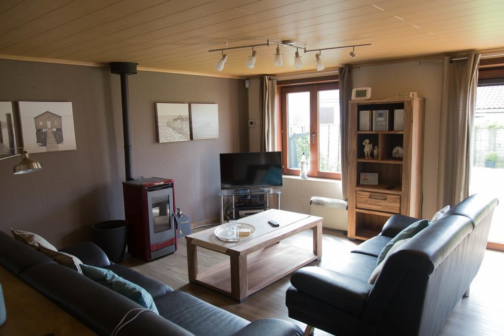 Vakantiehuisje De Haan Esterno foto